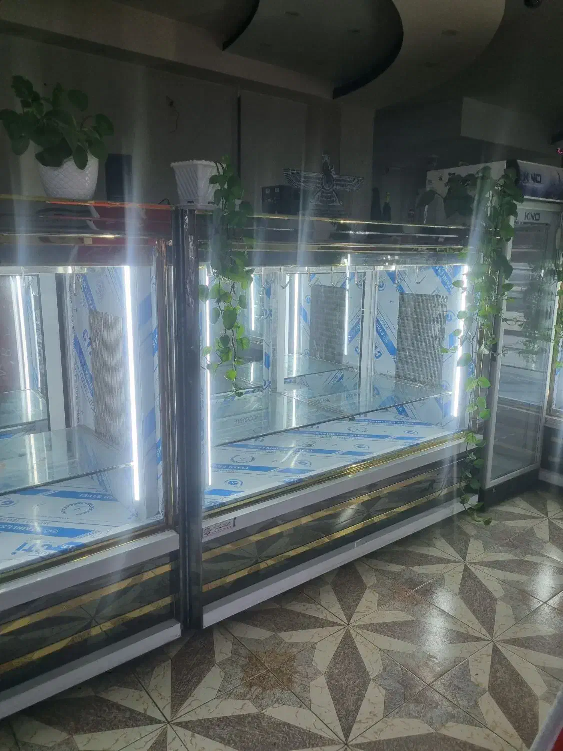 یخچال فروشگاهی و قصابی|فروشگاه و مغازه|لنجان, |دیوار