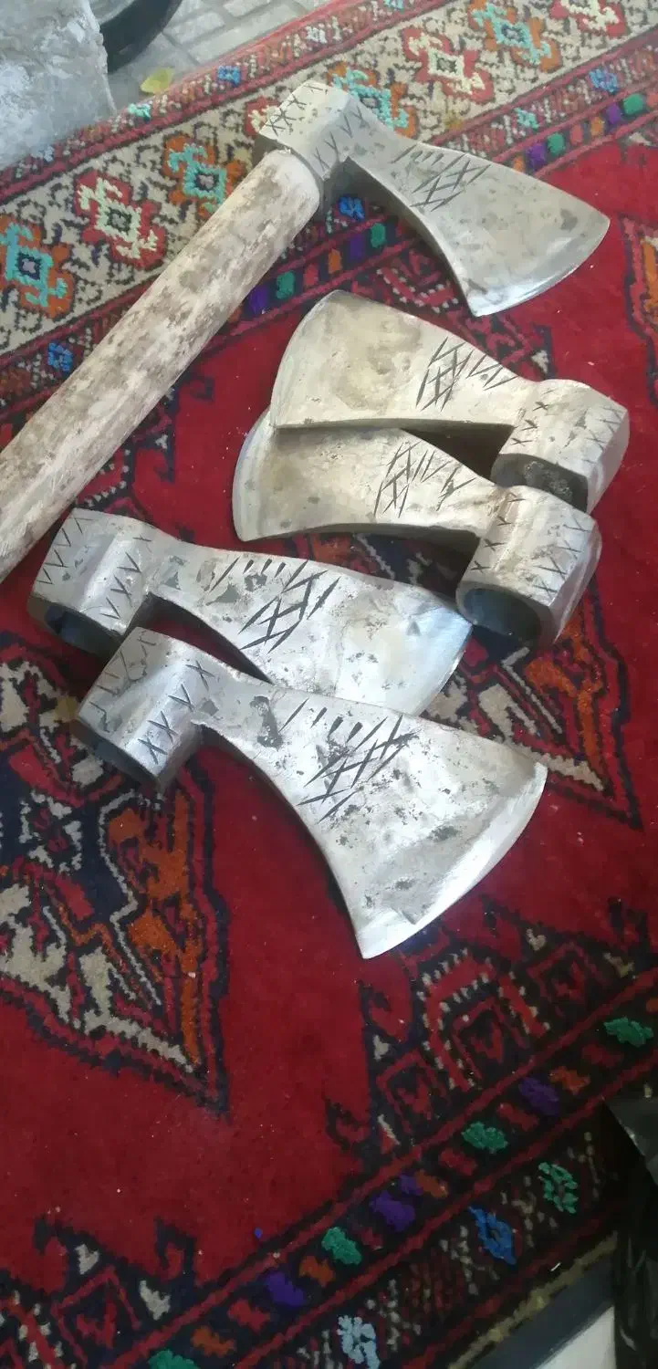 تبر تیغه فولاد|کوهنوردی و کمپینگ|گرگان, |دیوار