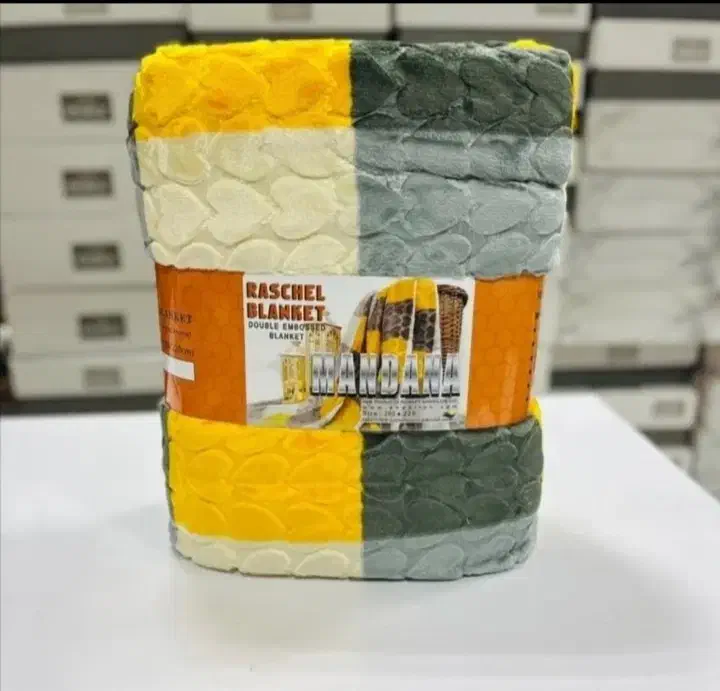 پتوی مسافرتی چهارفصل ماندانا ۶۵۰هزارتومان تومان|رختخواب، بالش، پتو|گرگان, |دیوار