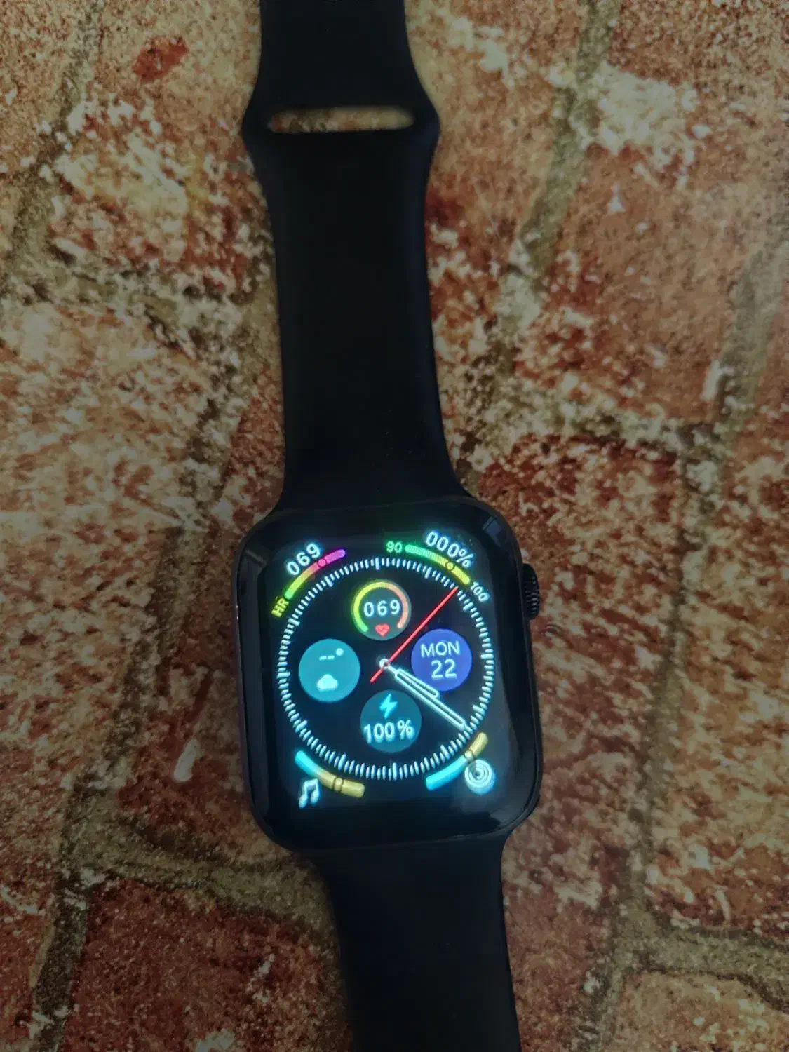 ساعت لمسی  هوشمند در حد نو|ساعت|بم, |دیوار