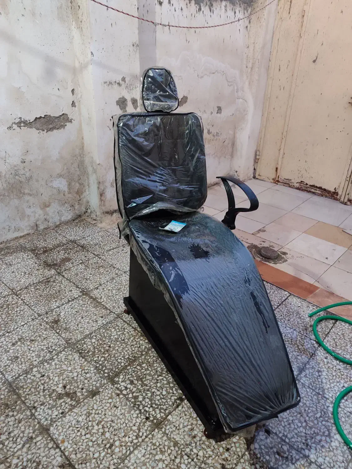 صندلی اصلاح|آرایشگاه و سالن‌های زیبایی|بندرعباس, |دیوار