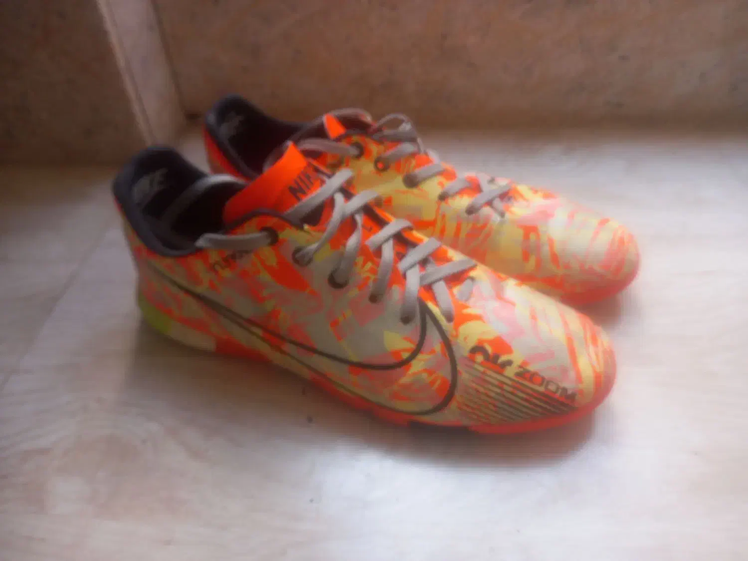 کفش  فوتسال. سالم|تجهیزات ورزشی|سبزوار, قصبه شرقی|دیوار