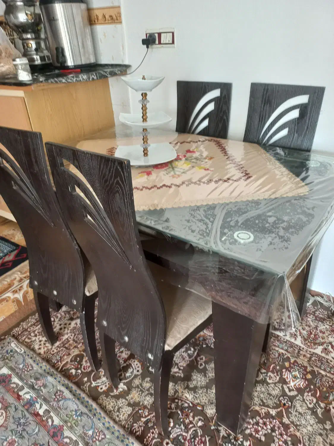 میز آشپزخانه|میز و صندلی غذاخوری|اقبالیه, |دیوار