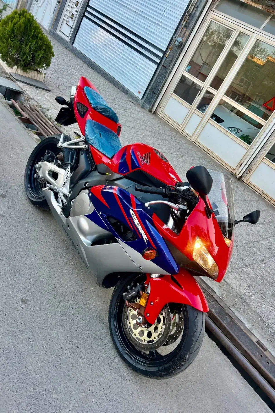 Cbr1000|موتورسیکلت|تهران, دکتر هوشیار|دیوار