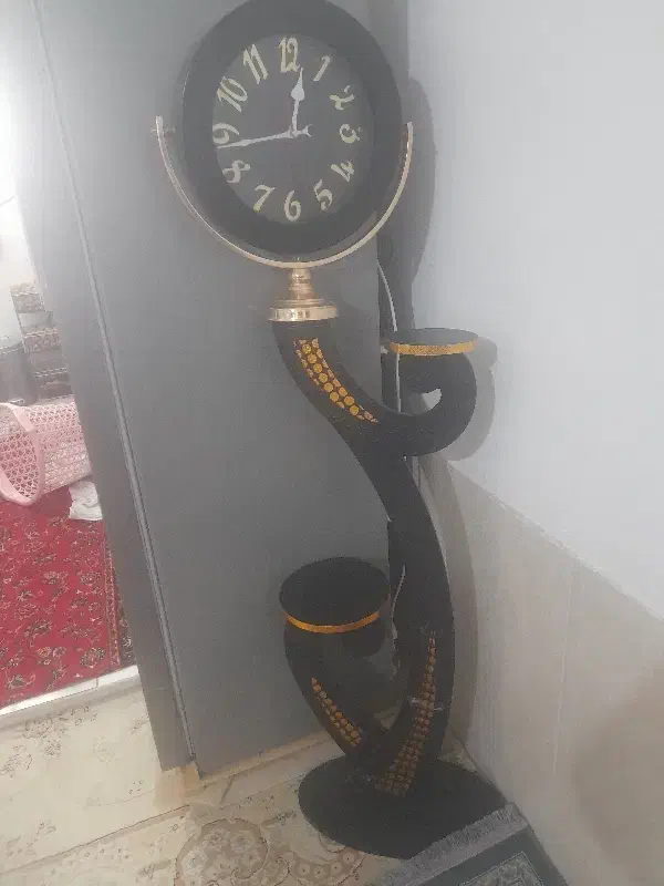 ساعت ایستاده|ساعت دیواری و تزئینی|بروجرد, |دیوار