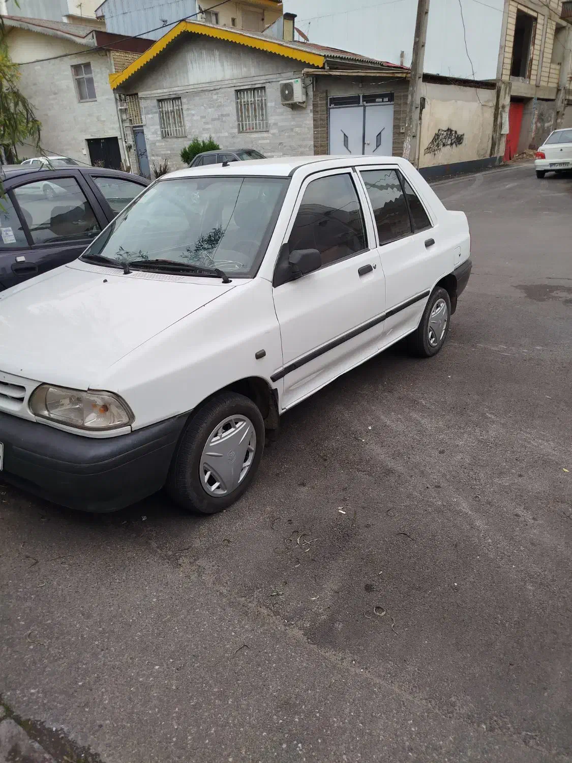 ۱۳۱مدل ۹۶ seدوگانه بیرنگ|خودرو سواری و وانت|رشت, پیله داربن|دیوار