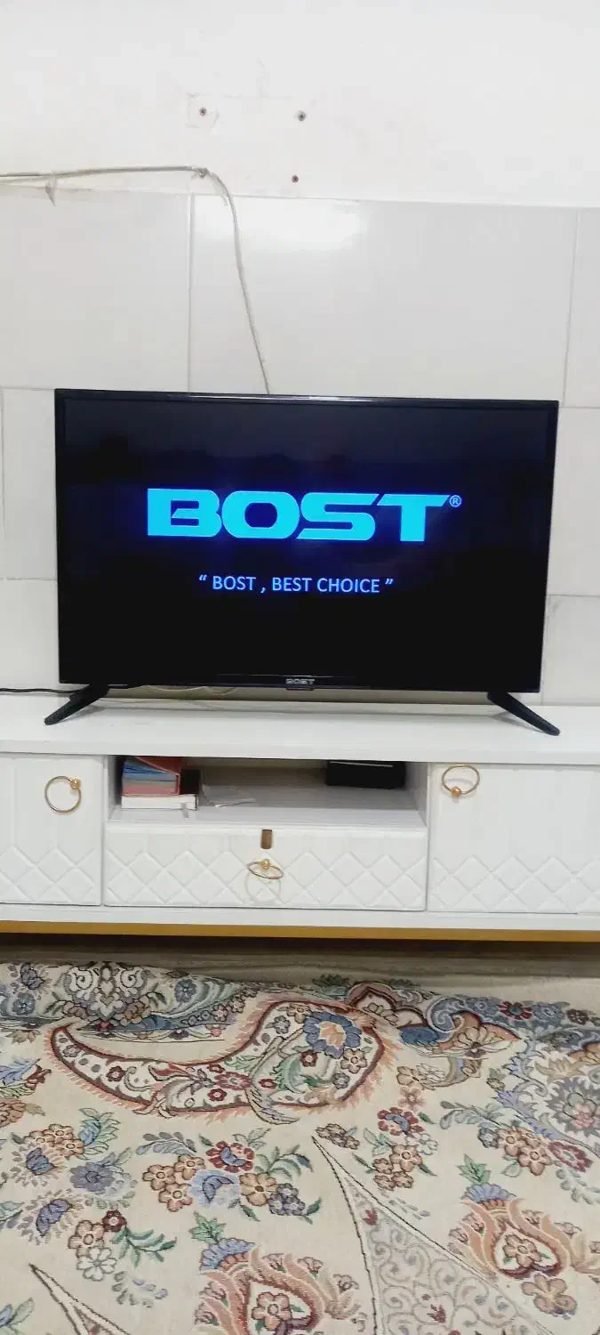 تلویزیون ال ای دی 32 اینچ در حد اکبند|تلویزیون و پروژکتور|ری, شهادت|دیوار