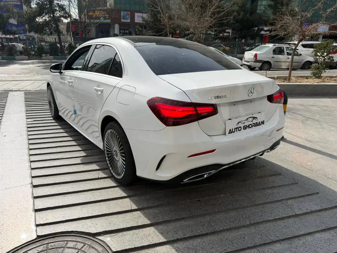 بنز A180 سفید ۲۰۲۵|خودرو سواری و وانت|تهران, شهرک غرب|دیوار