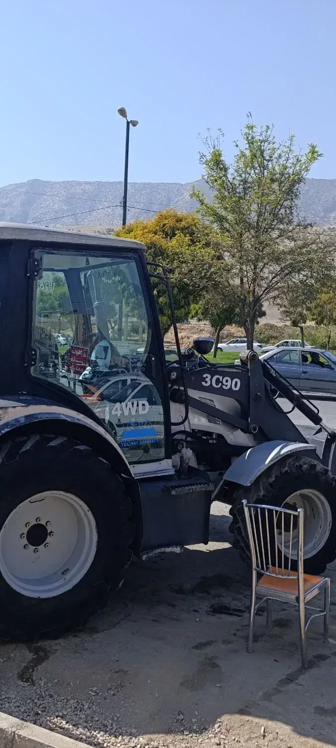 بیل بکهو ارکا مدل ۹۹|خودرو سنگین|خرم‌آباد, |دیوار