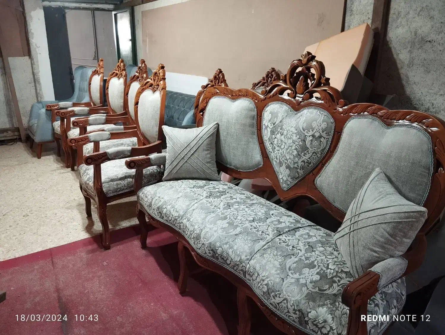 تعمیرات تخصصی انواع مبلمان|مبلمان خانگی و میز عسلی|مشهد, زیرکن|دیوار