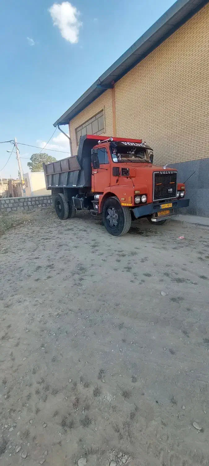 تک کمپرسی ولووn12|خودرو سنگین|سامان, |دیوار