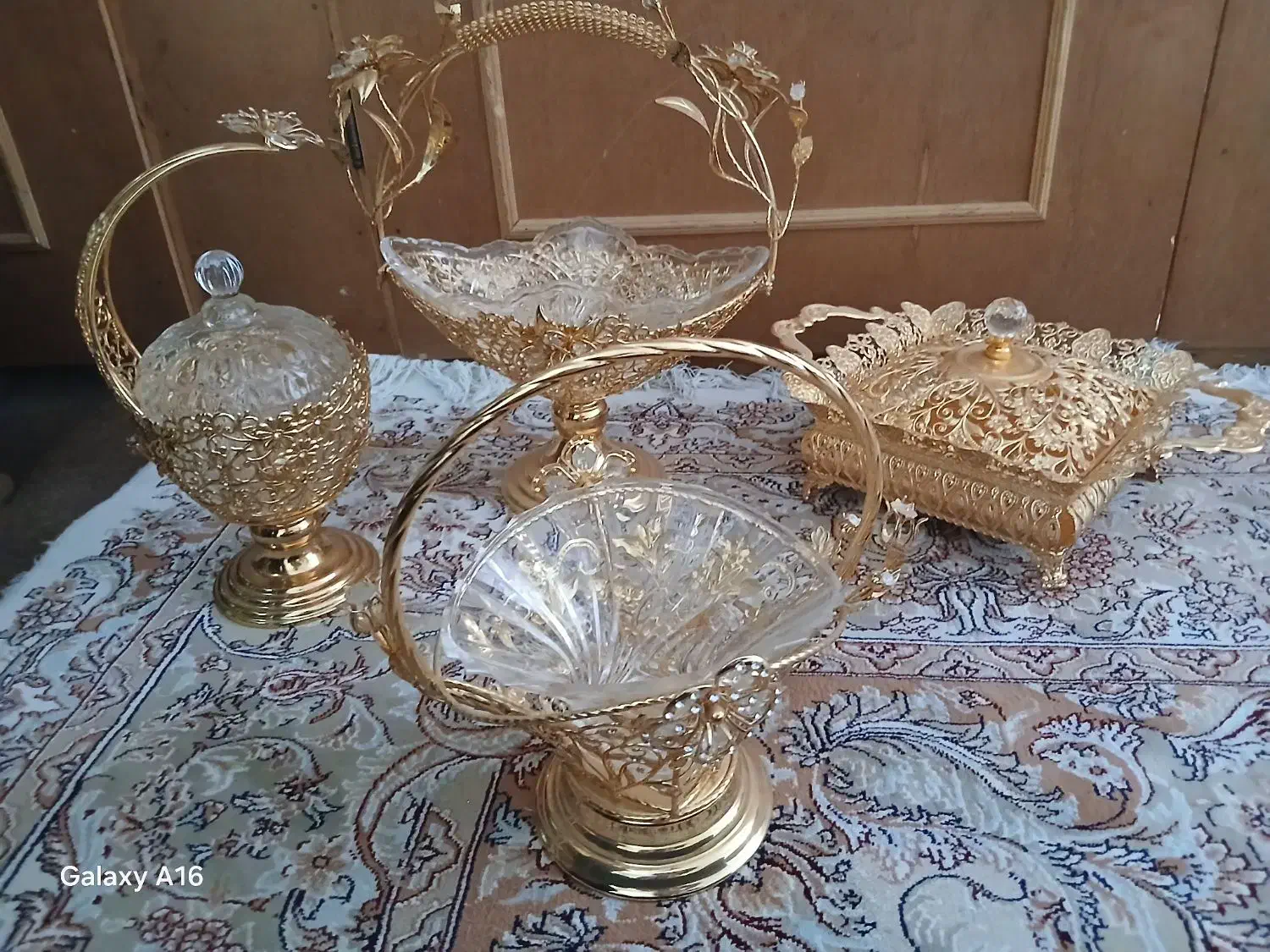 رنگ ثابت آبکاری طلا|ظروف سرو و پذیرایی|خرم‌آباد, |دیوار