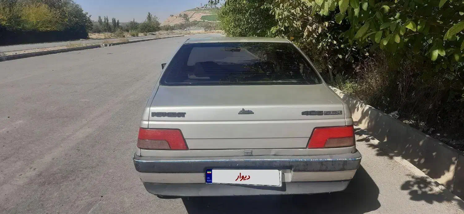 پژو ۴۰۵|خودرو سواری و وانت|بروجرد, |دیوار
