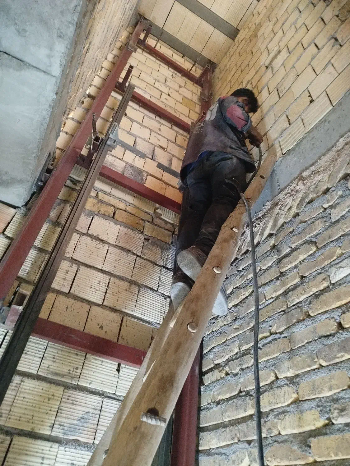 جوشکاری سیار ۲۴ ساعته|خدمات پیشه و مهارت|میبد, |دیوار