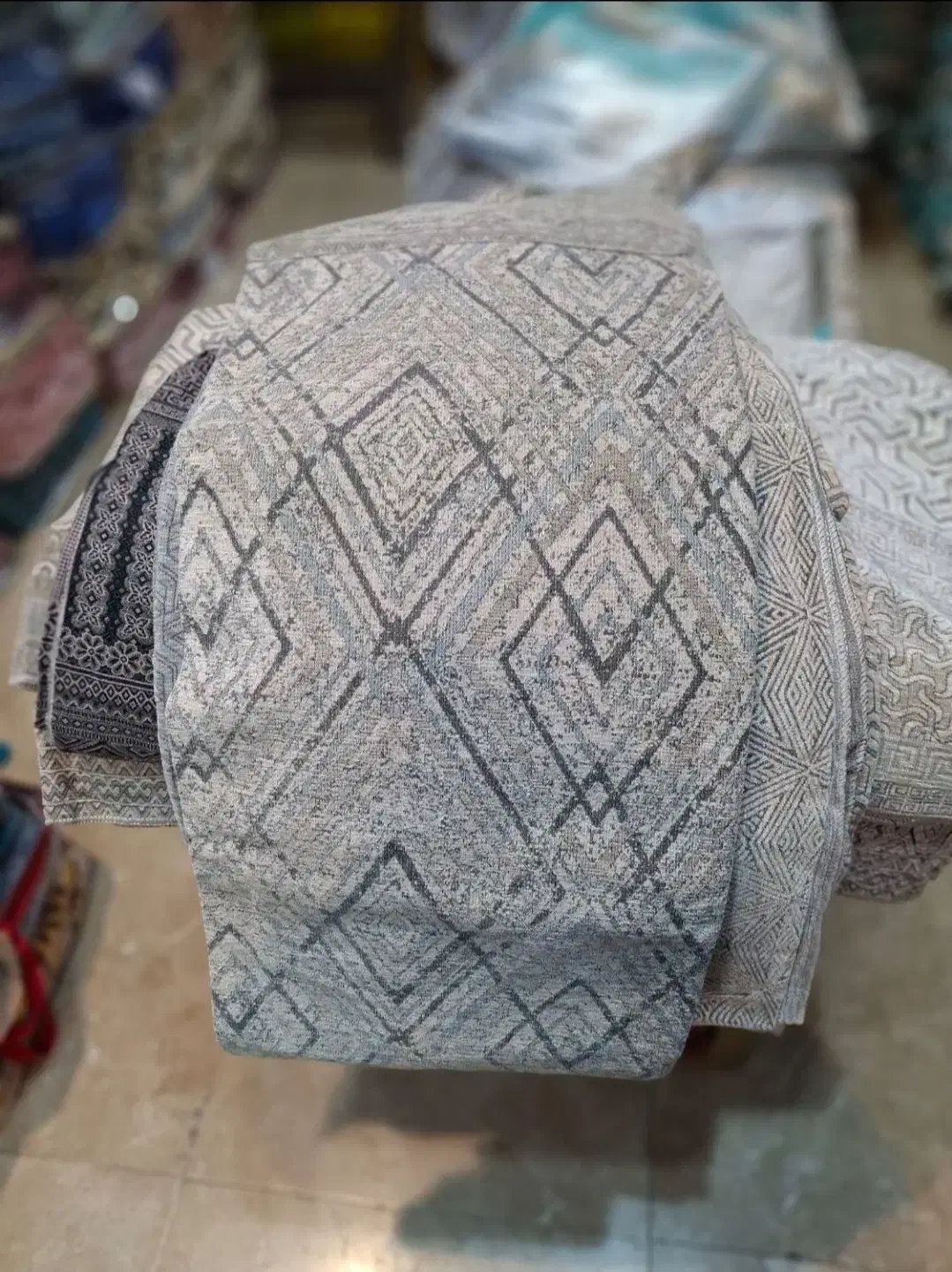 روفرشی دورویه ضد لیز خوردن|روفرشی|زنجان, |دیوار