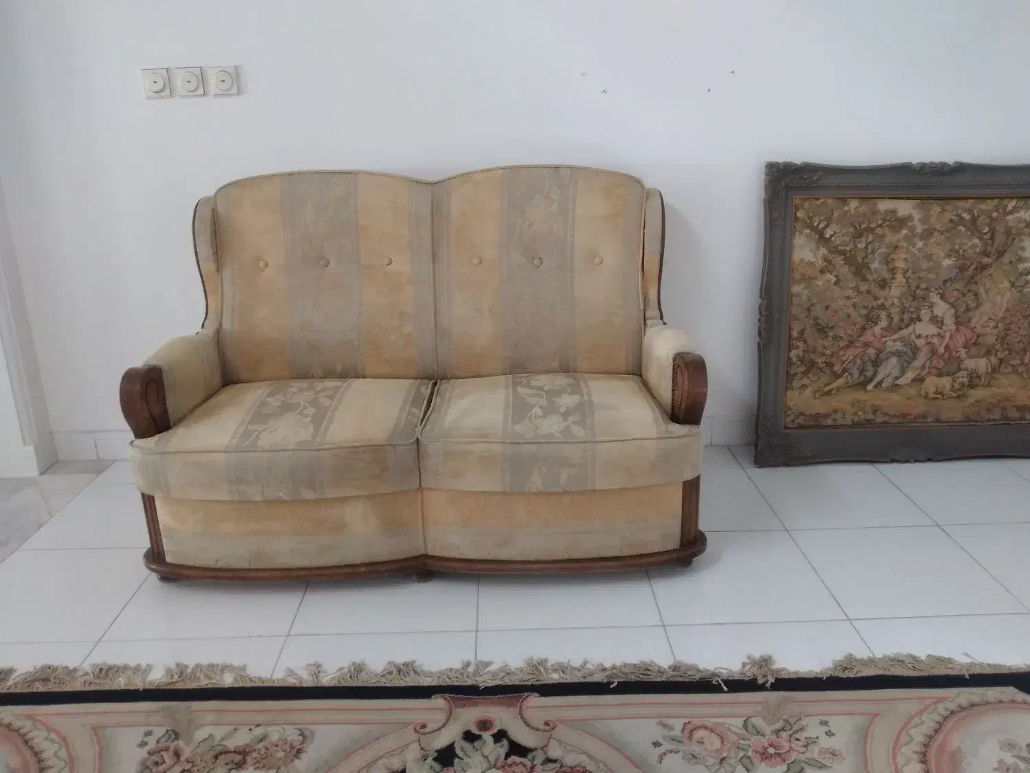 مبل مدل آمریکایی، ۶ نفره، چوب گردو، فوم سرد|مبلمان خانگی و میز عسلی|همدان, |دیوار