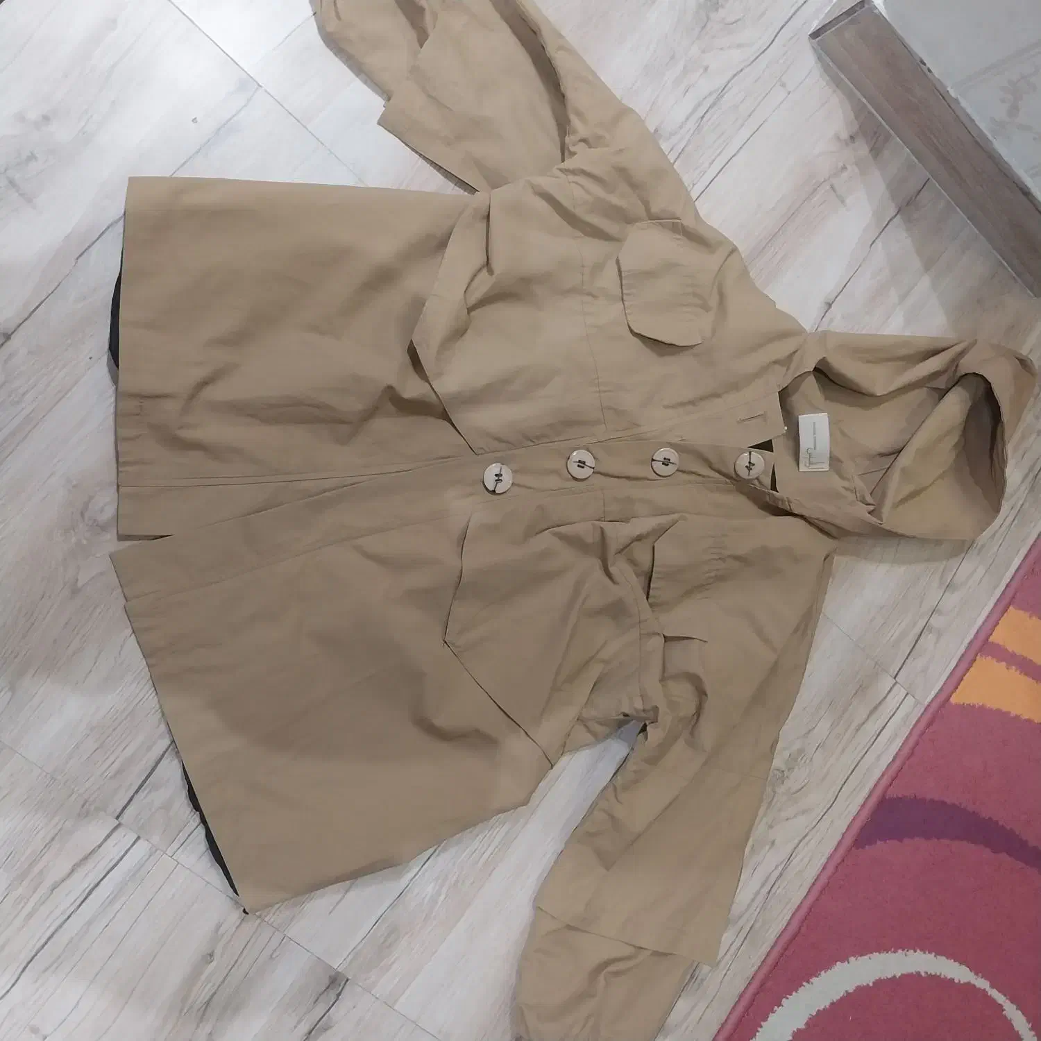 بارانی نووشیک|لباس|اردبیل, |دیوار