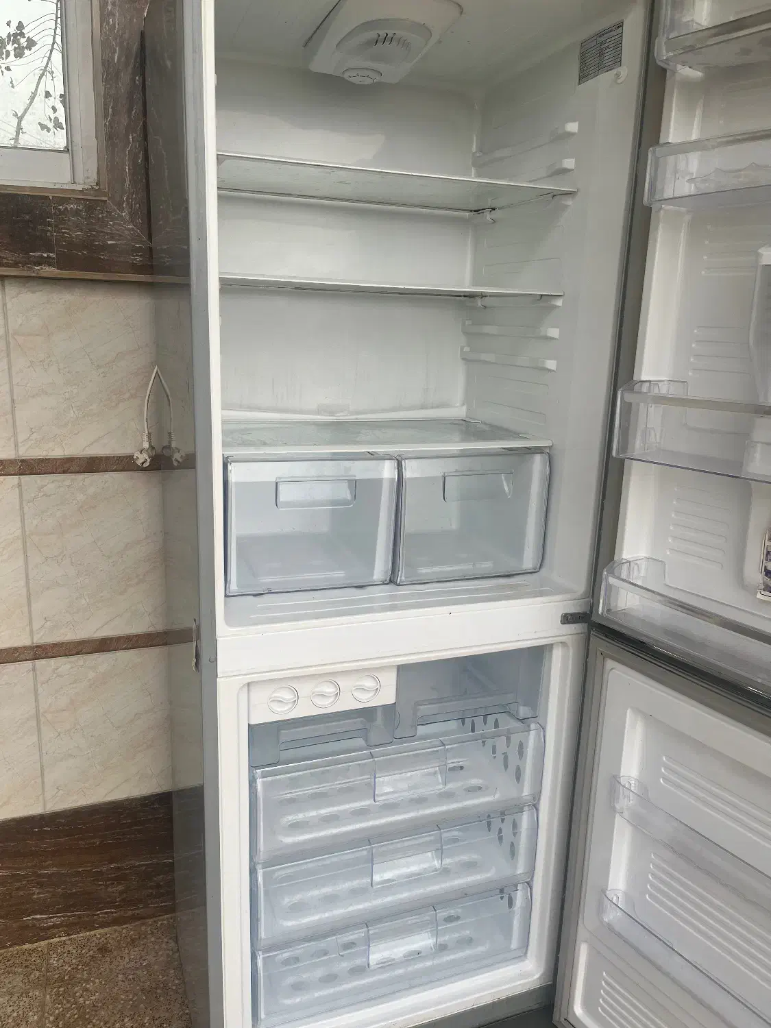 یخچال سالم قابل استفاده|یخچال و فریزر|صومعهسرا, |دیوار