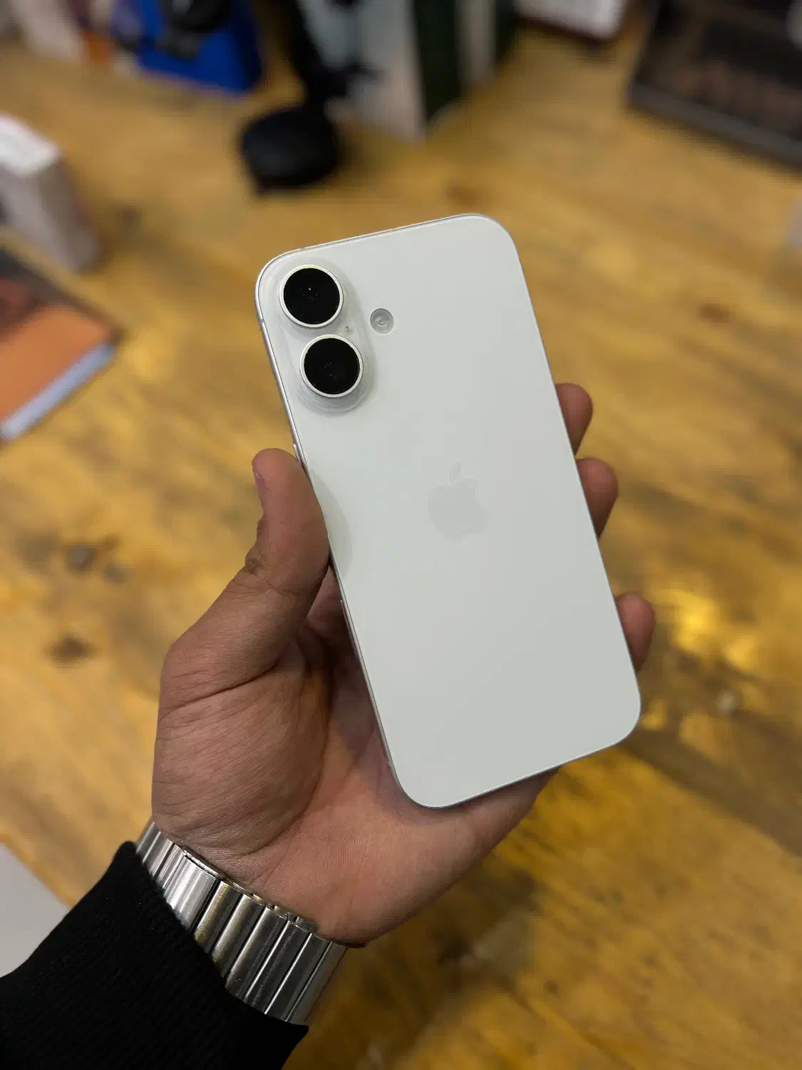 16Normal 128Gb/Ch 100% White|موبایل|یزد, |دیوار