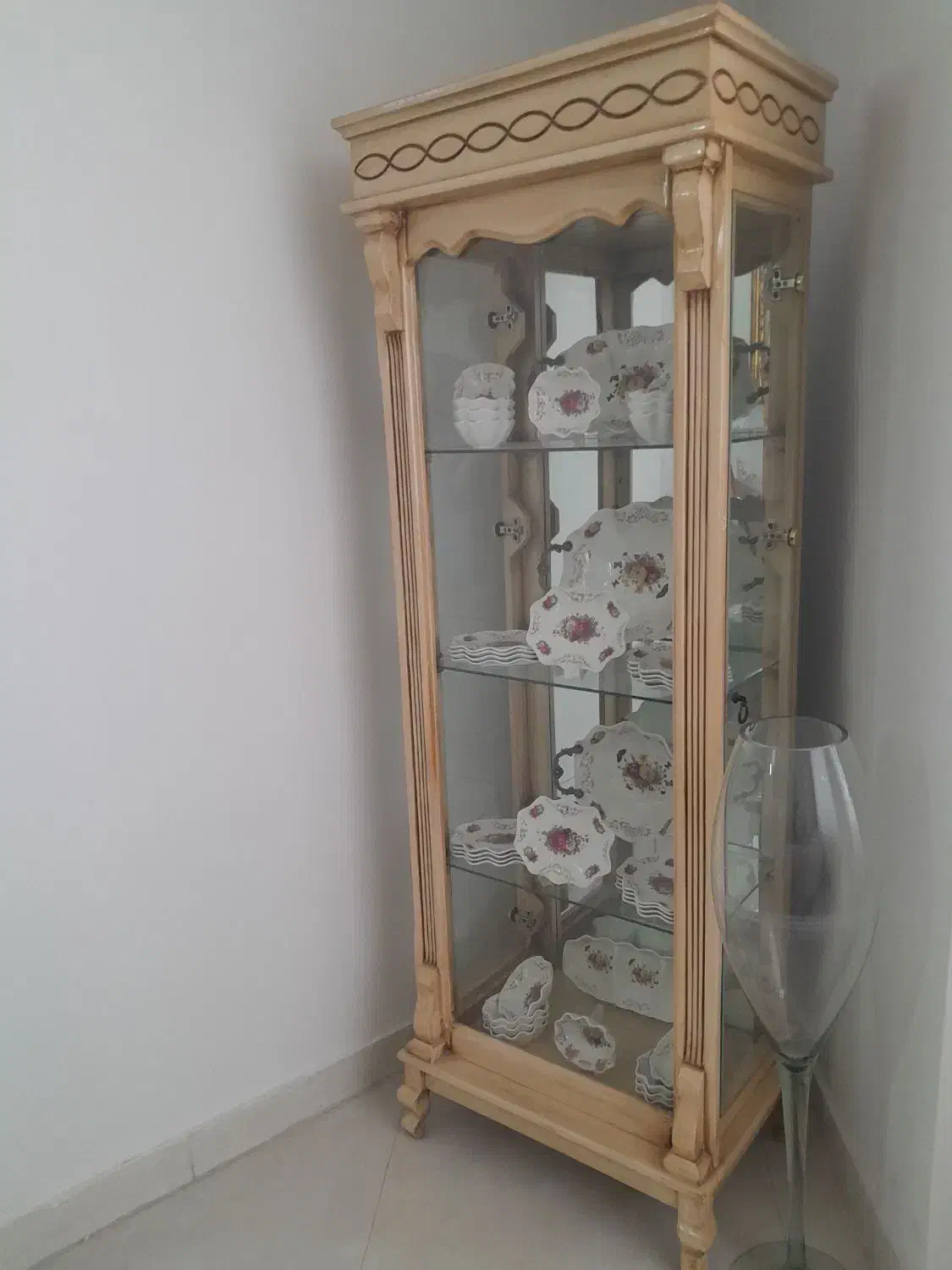 بوفه درحدنو|بوفه، ویترین، کنسول|نیشابور, هفده شهریور|دیوار