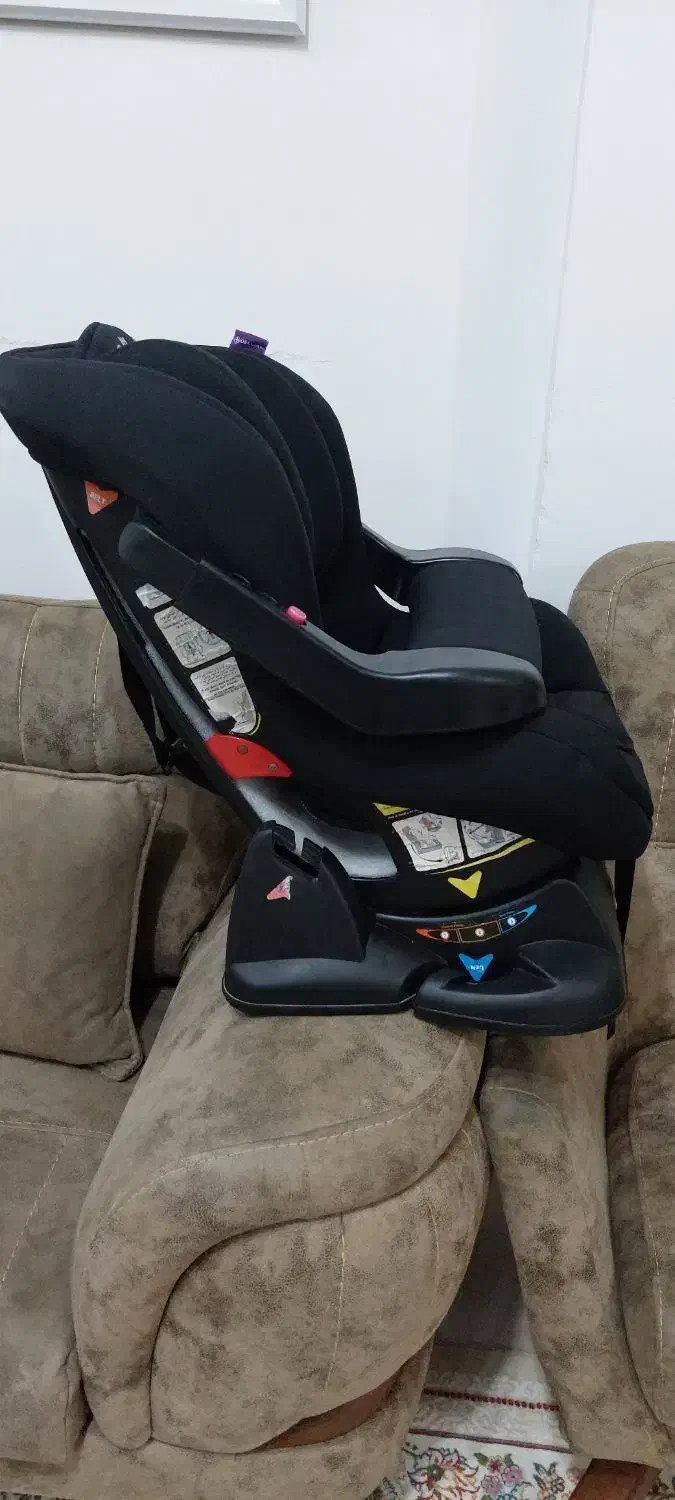 صندلی غذا و صندلی ماشین کودک|اسباب و اثاث بچه|آستانه اشرفیه, |دیوار