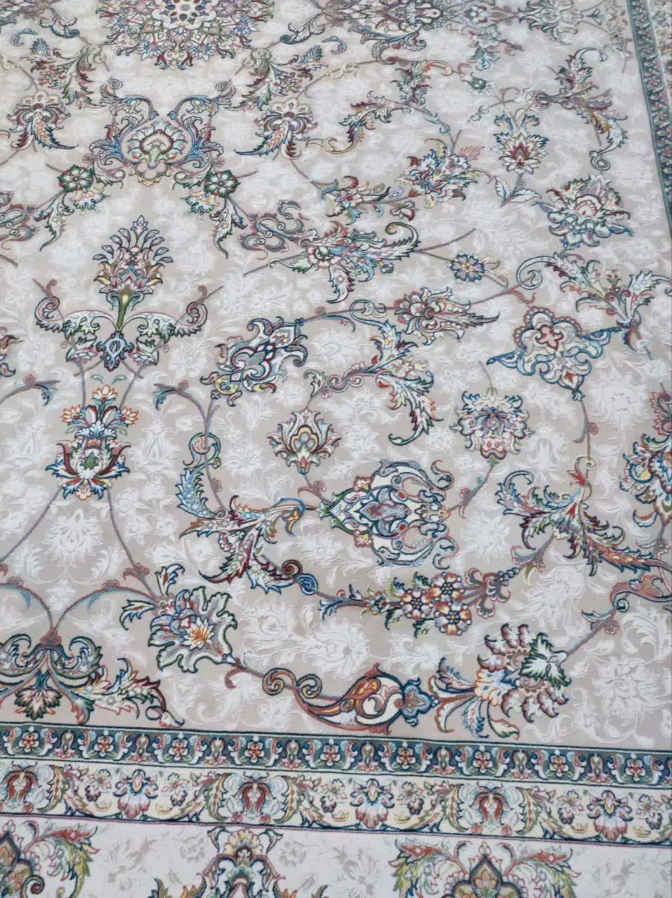 فرش محتشم 12متری|فرش|مشهد, کوشش|دیوار