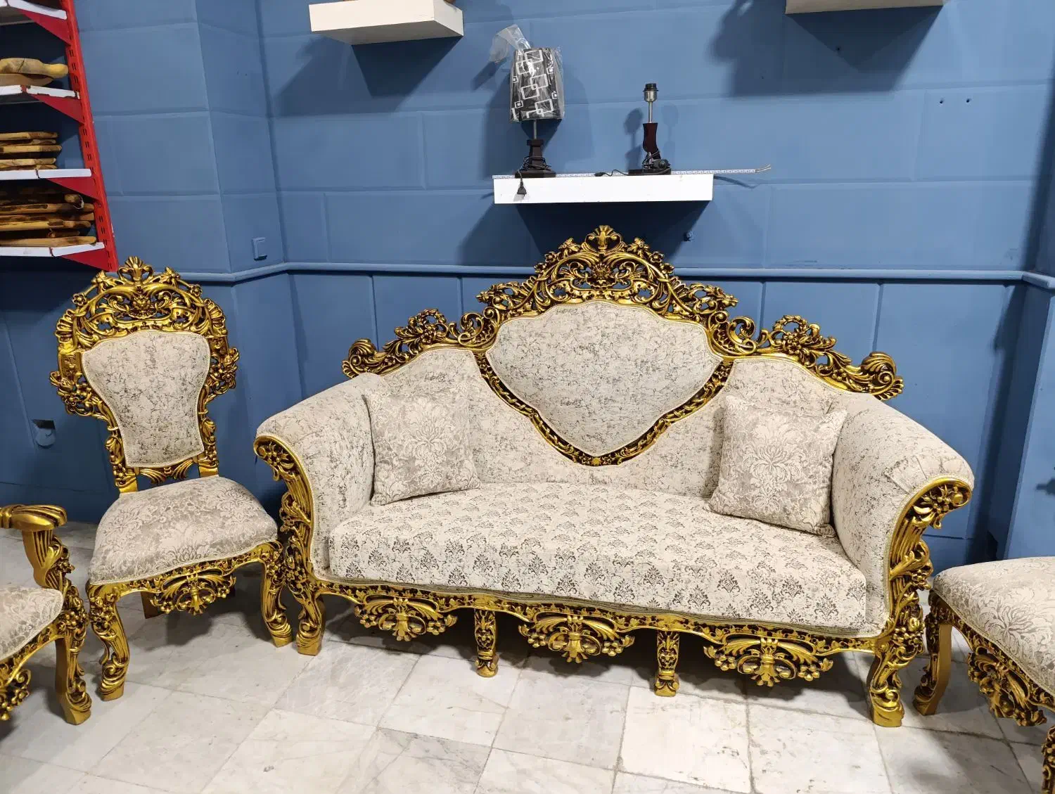 مبل سلطنتی|مبلمان خانگی و میز عسلی|نیشابور, مدرس|دیوار