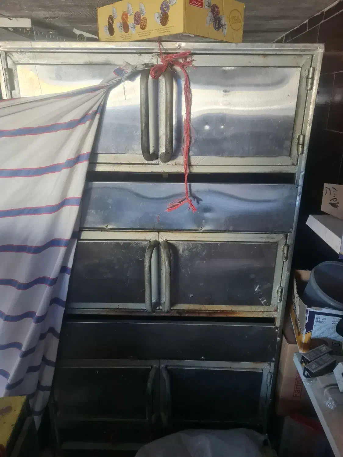 فر ۳ طبقه کیک و پیتزا|کافیشاپ و رستوران|وردشت, |دیوار