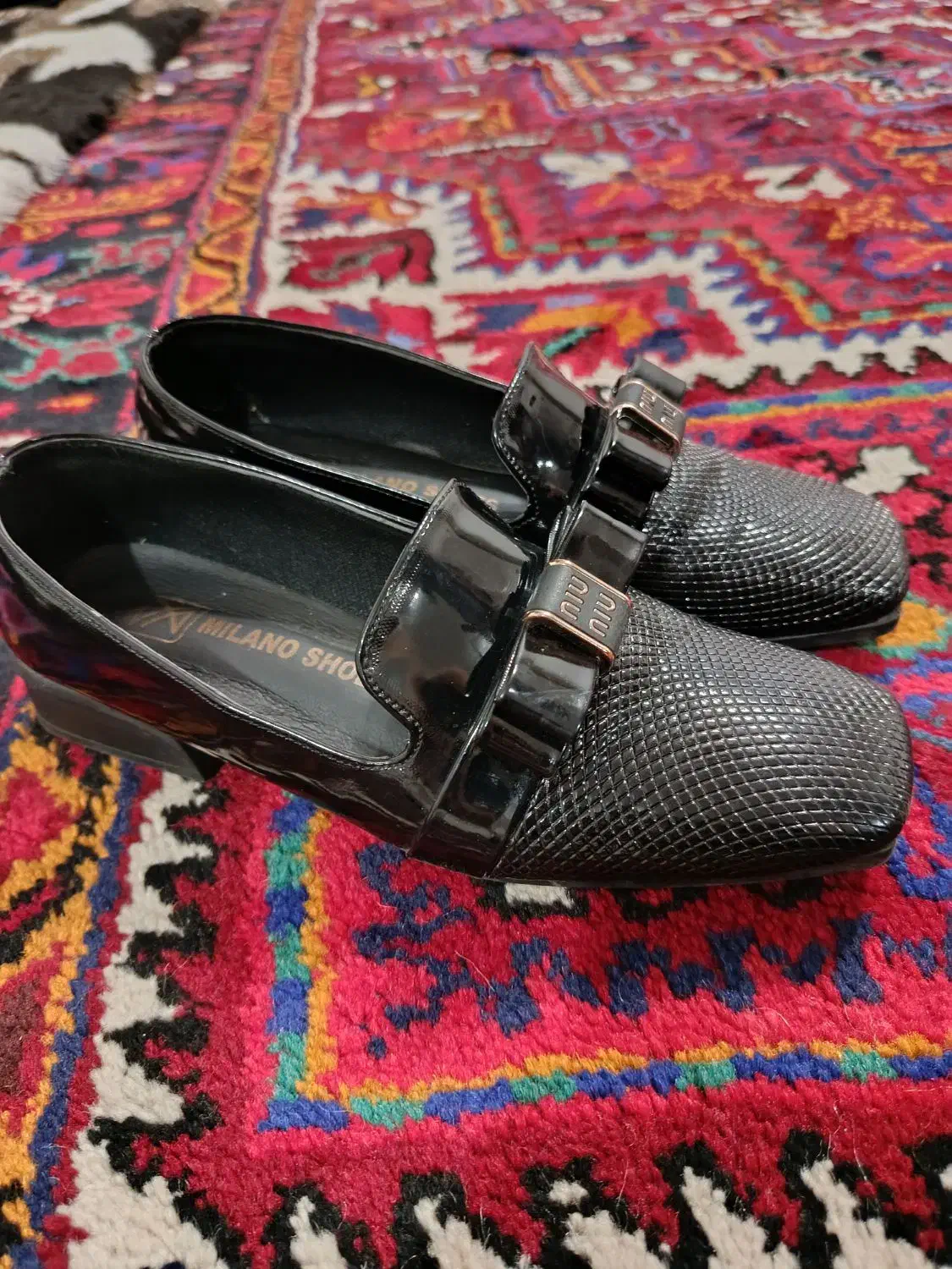 پالتو وکفش|لباس|مراغه, |دیوار