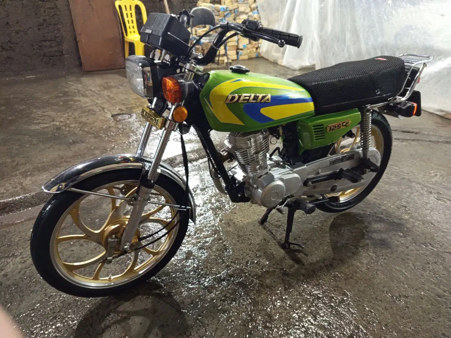 دلتا 125|موتورسیکلت|مشهد, شهید آوینی|دیوار
