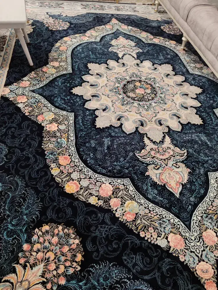 دو عدد قالی 6 متری 700 شونه|فرش|مرودشت, بیست متری بیمارستان|دیوار