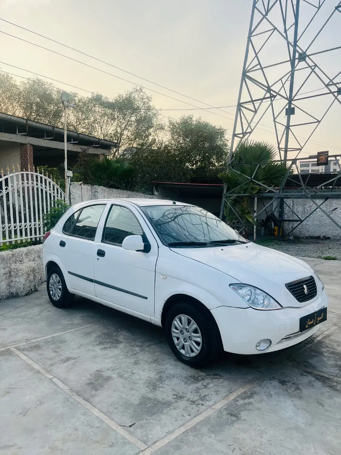 تیبا ۲ مدل ۹۳ فول زمینه ب شدت کم|خودرو سواری و وانت|نوشهر, |دیوار