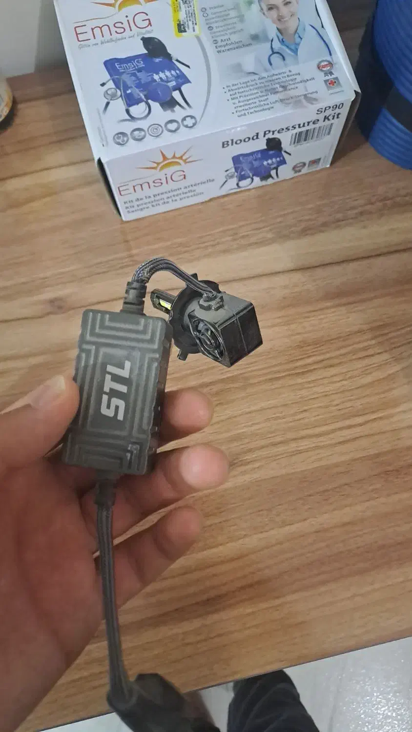 هدلایت پژویی|قطعات یدکی و لوازم جانبی|لردگان, |دیوار