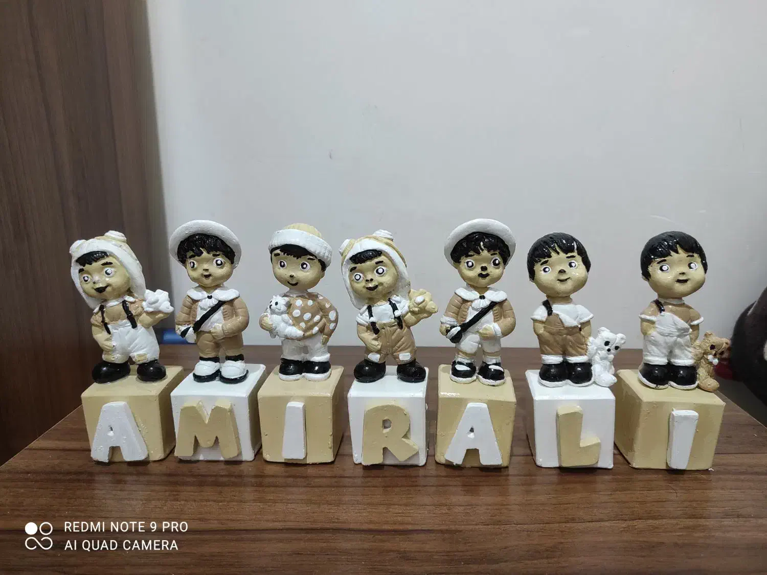 استند اسم|اسباب و اثاث بچه|بروجرد, |دیوار