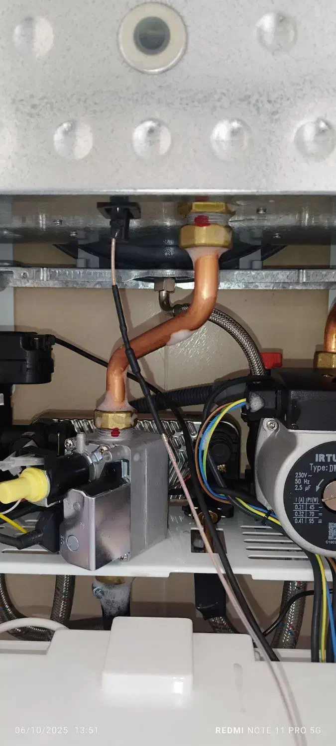 نصب وسرویس انواع پکیج شوفاژ دیواری در اسرع وقت|آبگرمکن، پکیج، شوفاژ|سنندج, |دیوار