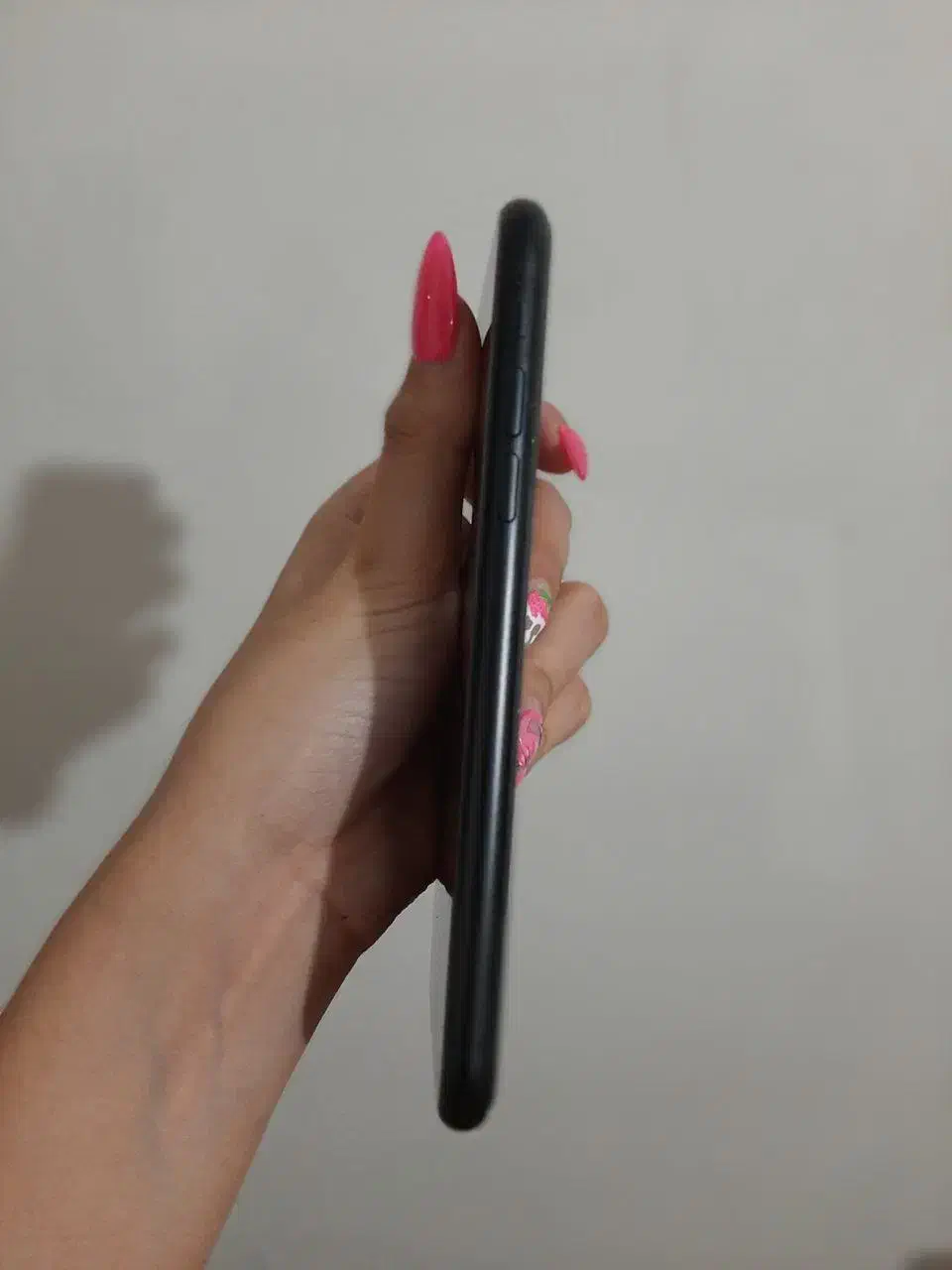 اپل iPhone XR با حافظهٔ ۱۲۸ گیگابایت|موبایل|تهران, گلستان (شهرک راه آهن)|دیوار