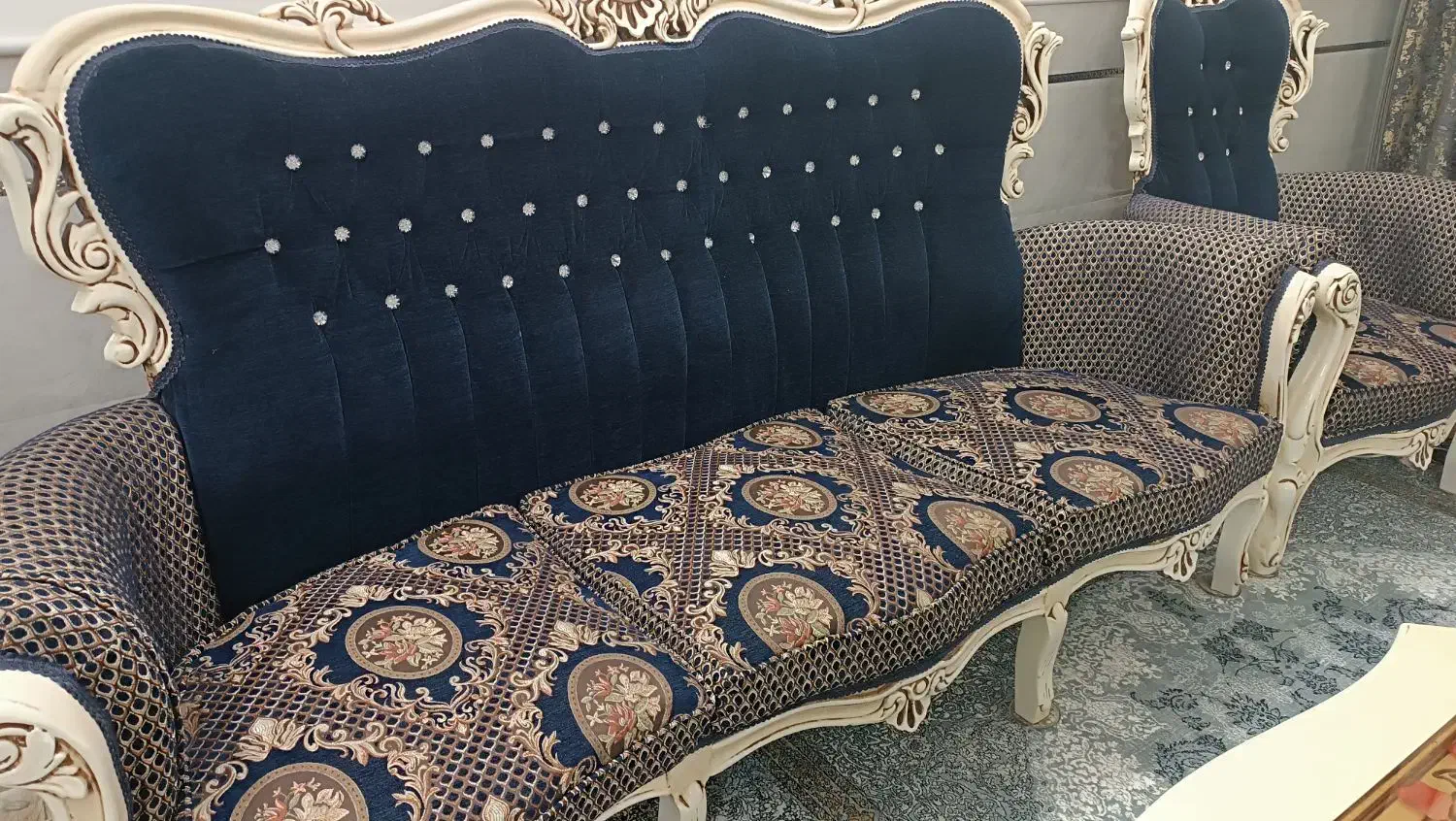 فروش فوری مبل استیل ۹ نفره استخوانی با پارچه دو رو|مبلمان خانگی و میز عسلی|جعفرآباد, |دیوار