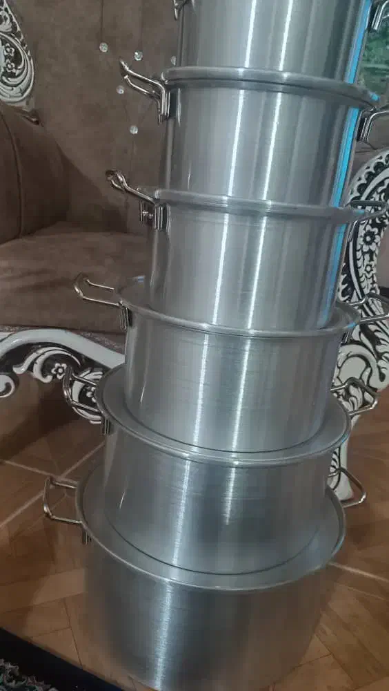 تعدادی وسایل خونه  نونوداخل کارتن|ظروف سرو و پذیرایی|ایوان, |دیوار