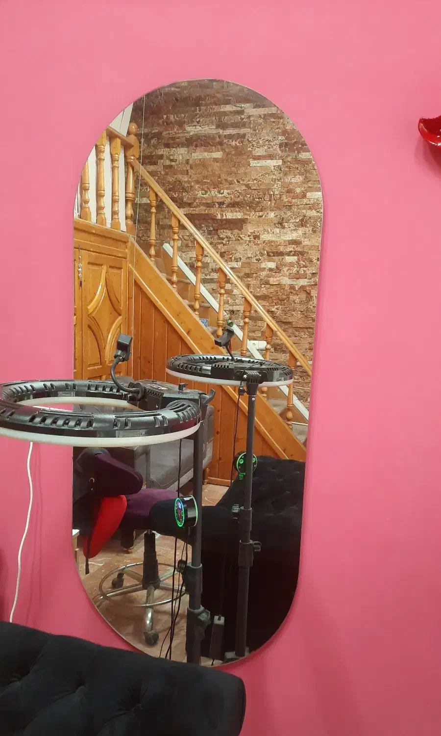 فروش فوری تخت و صندلی ارایشگاه|آرایشگاه و سالنهای زیبایی|نوشهر, |دیوار