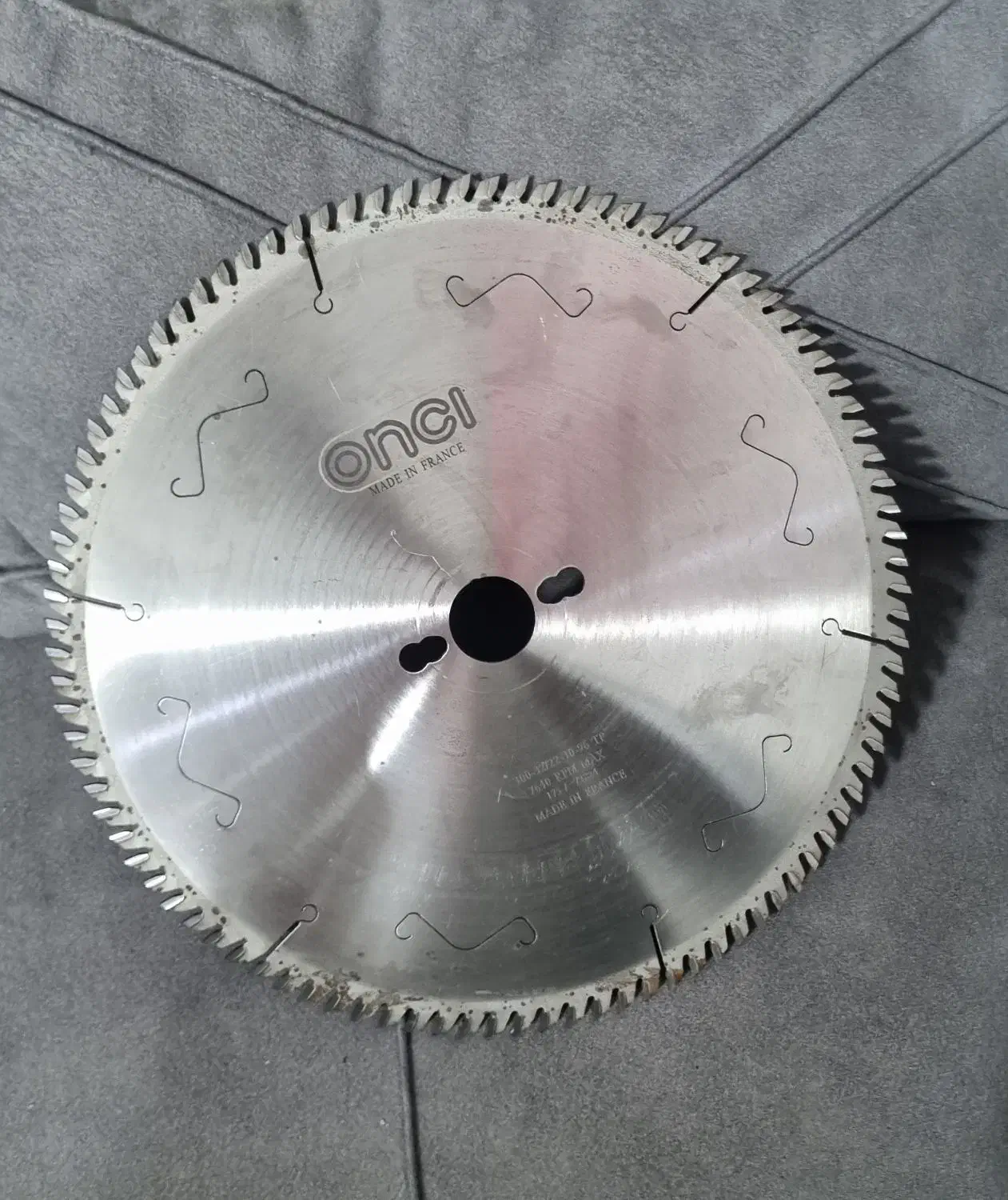 تیغ اره mdf بر|ابزارآلات|خمینی‌شهر, |دیوار