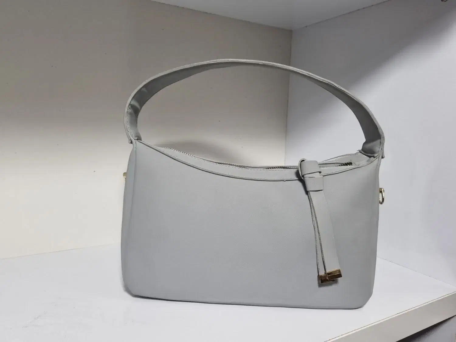 کیف|کیف، کفش، کمربند|اردبیل, |دیوار