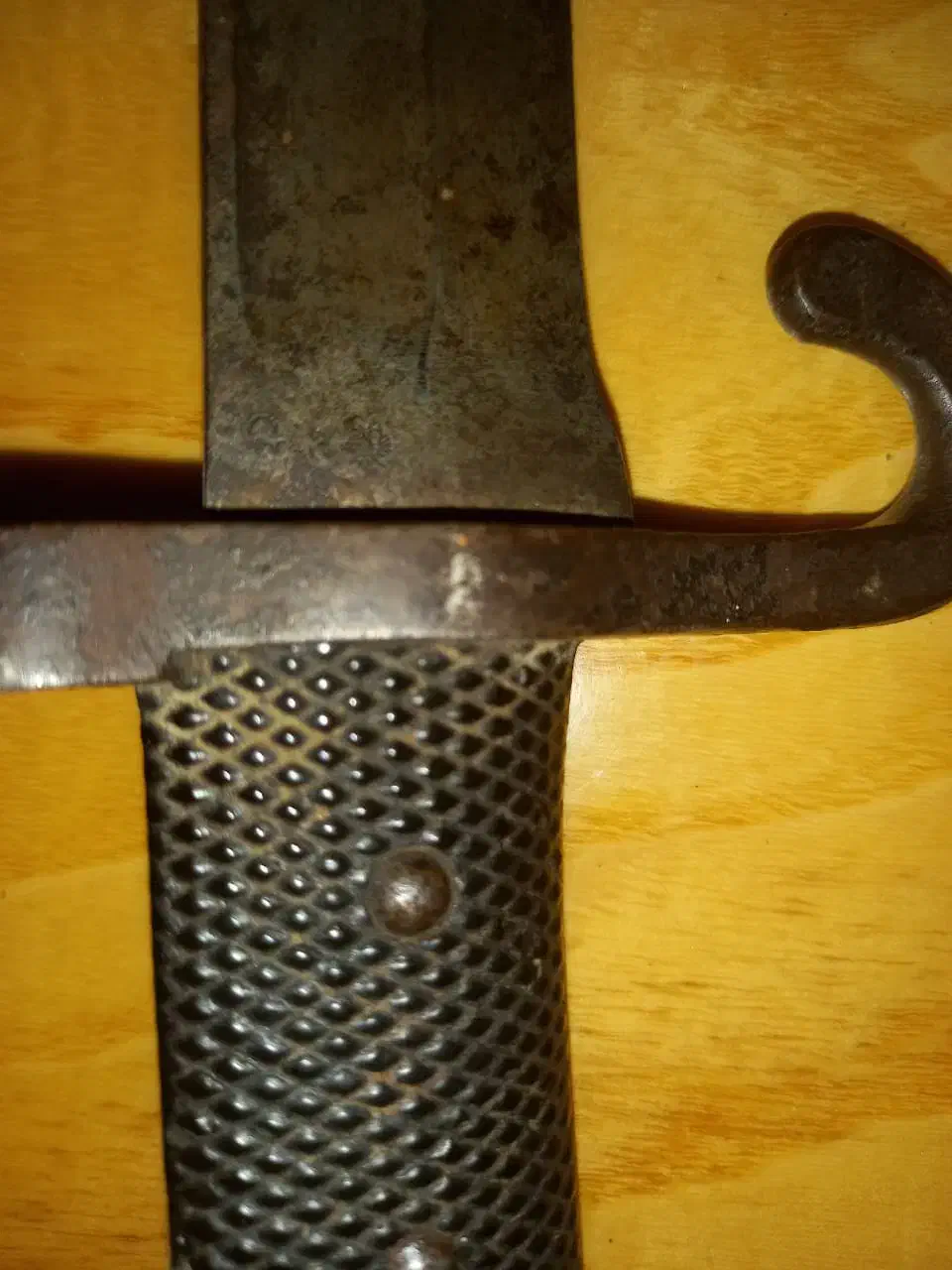 قدیمی|کلکسیون اشیاء عتیقه|شیراز, سیاه سنگ|دیوار