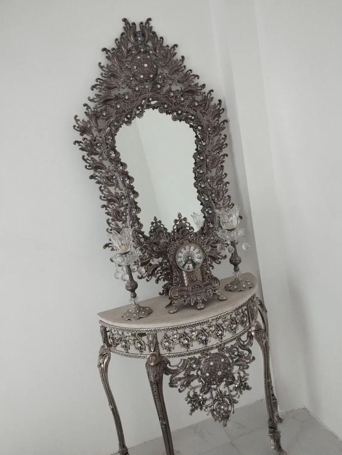 آینه شمعدان ساعت برنز|بوفه، ویترین، کنسول|محمدشهر, یزدیها|دیوار