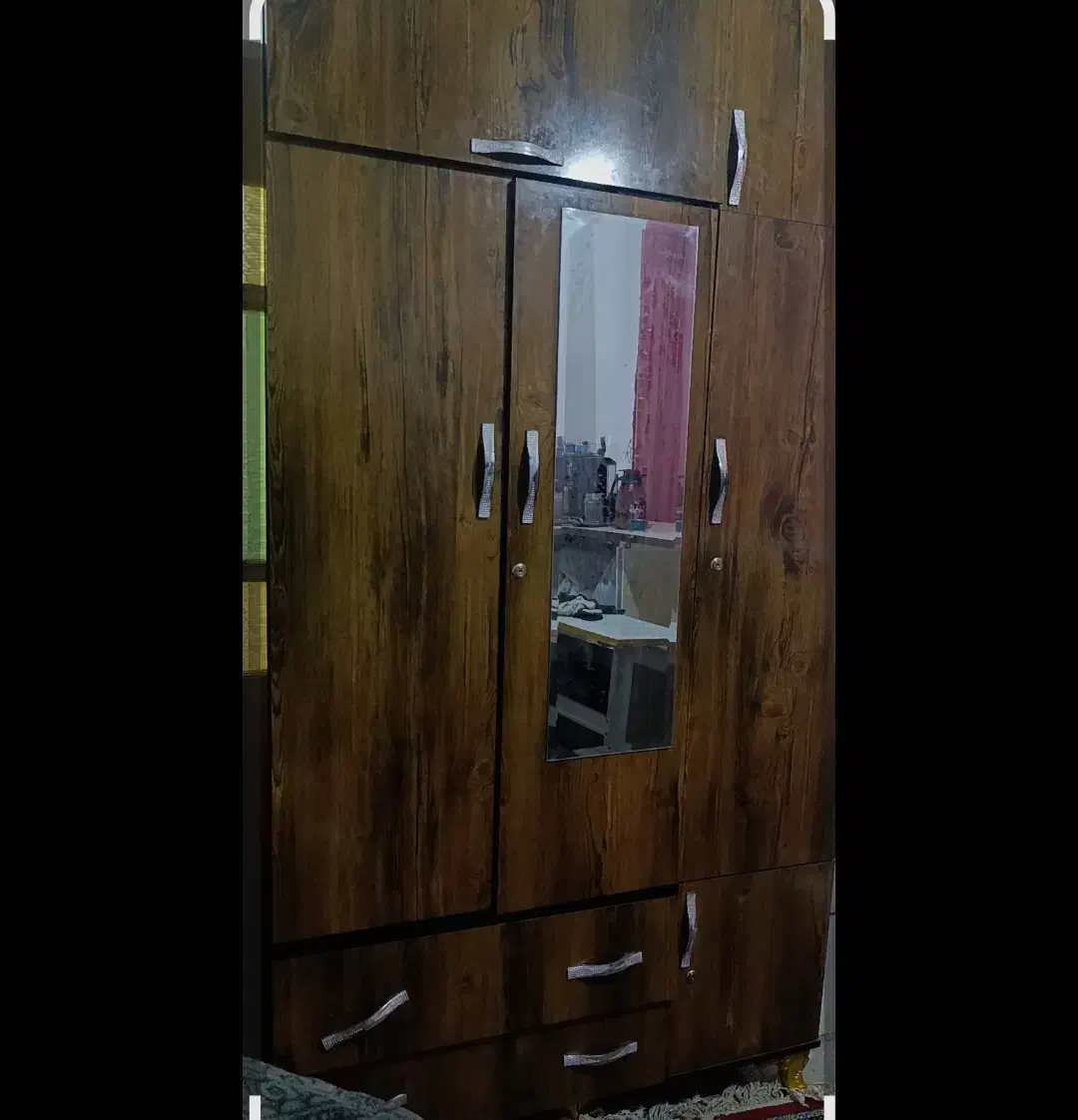 کمد لباس بسیار جادار بدون 1ماه کارکرد|جاکفشی، کمد، دراور|بردسیر, |دیوار