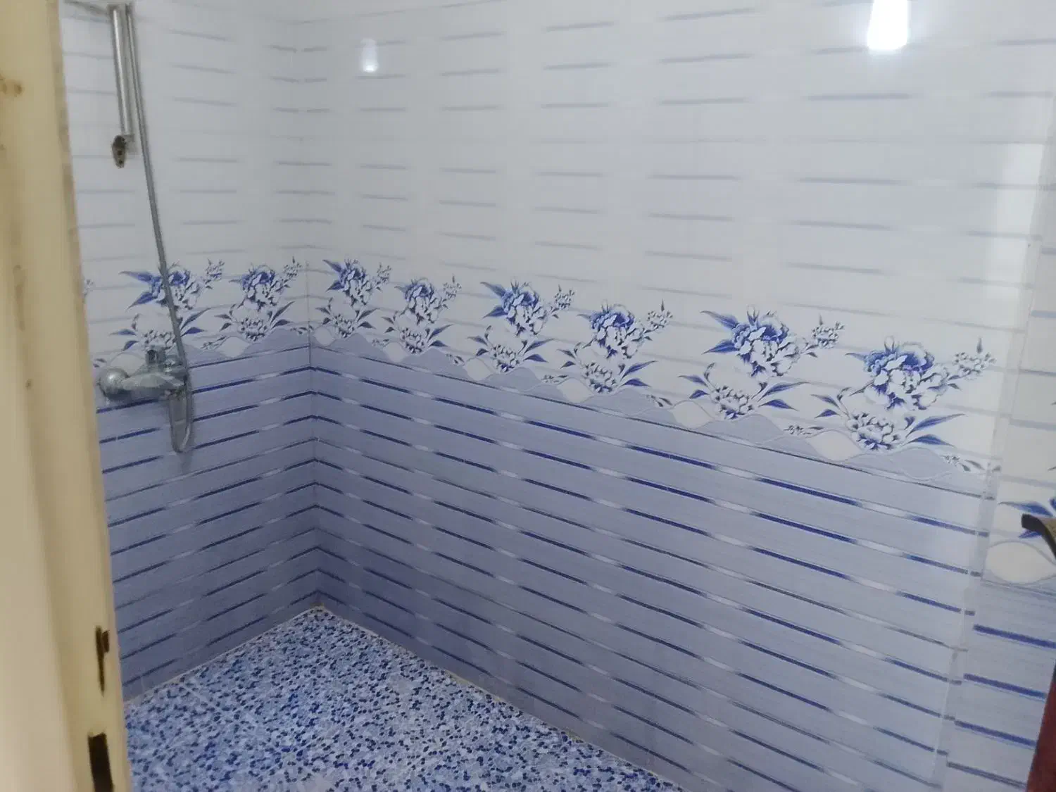 کاشیکاری و سرامیک کف وموازیک واکثر کارهای ساختمان|خدمات پیشه و مهارت|شیروان (خراسان), |دیوار