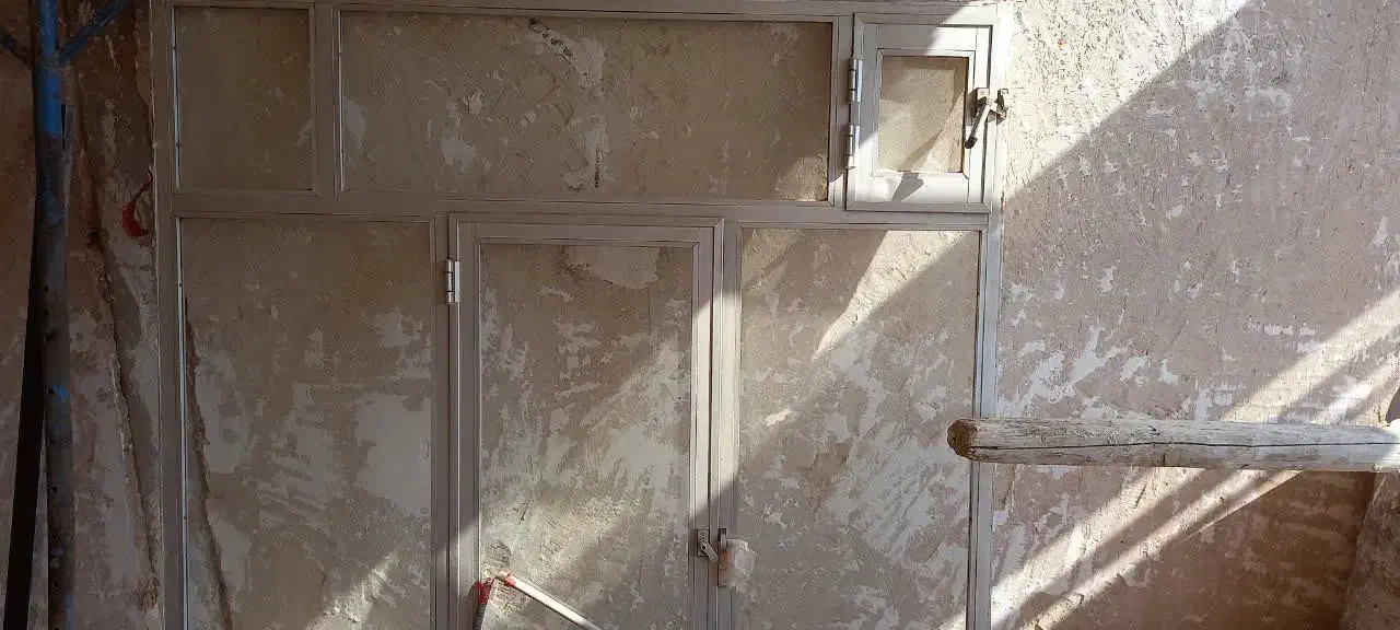 در و پنجره|مصالح و تجهیزات ساختمان|آذرشهر, |دیوار