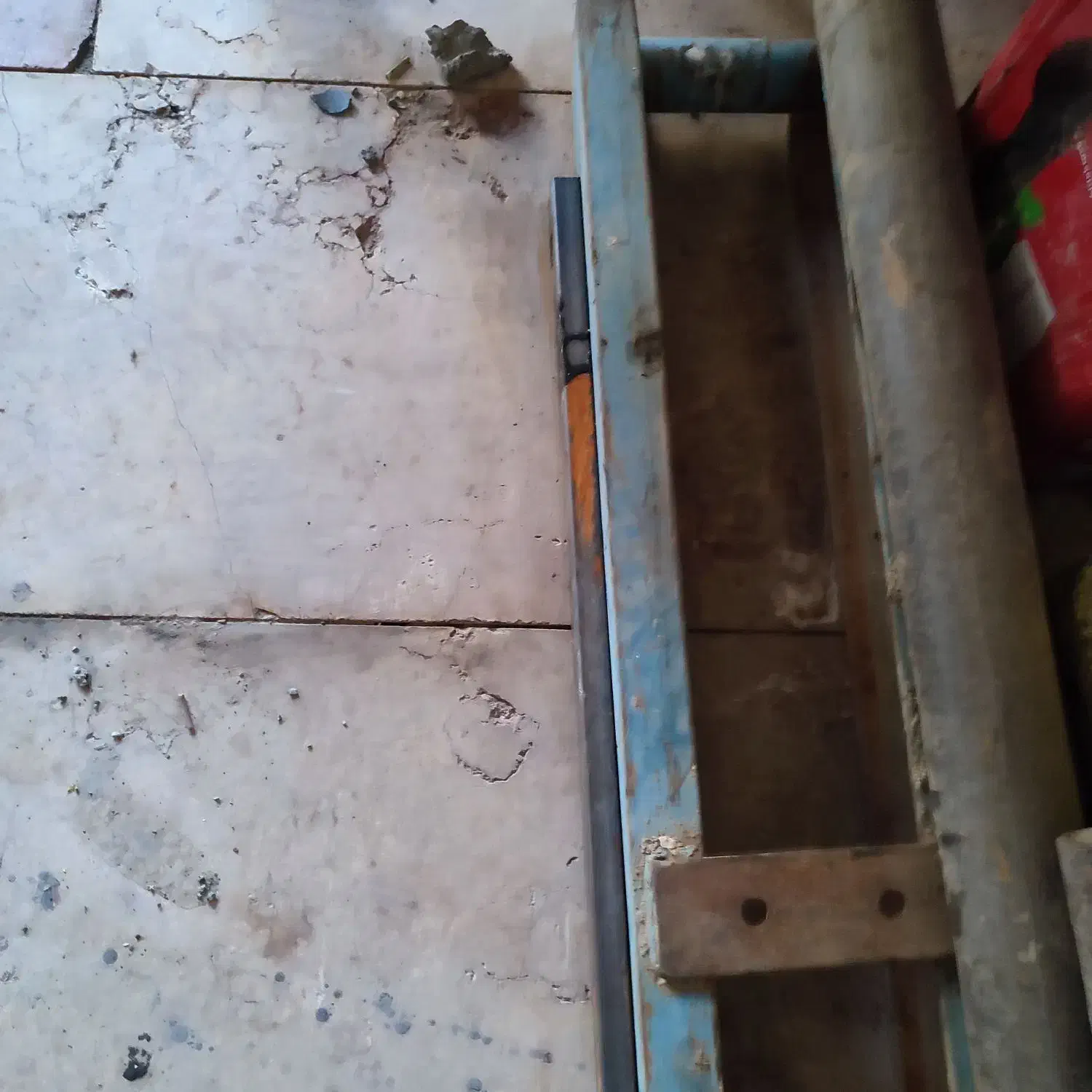 بالابر|مصالح و تجهیزات ساختمان|فلاورجان, |دیوار