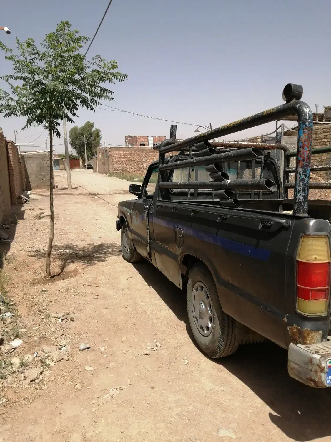 وانت مزدا مدل 79  2000 کاربرات نقدی و معاوضه|خودرو سواری و وانت|کرمان, |دیوار