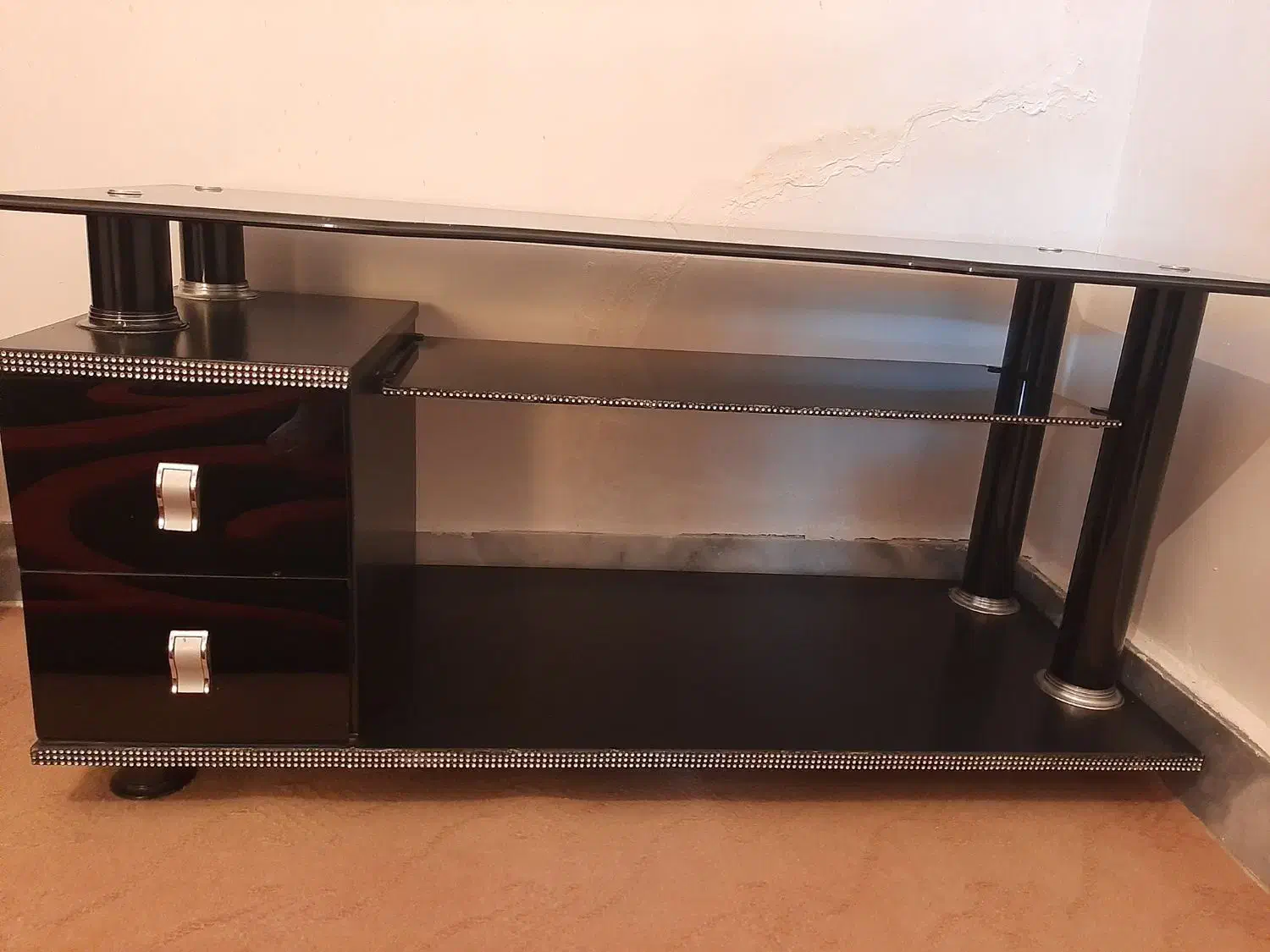 وسایل برقی و لوازم خانگی|میز تلویزیون|پارسآباد, |دیوار