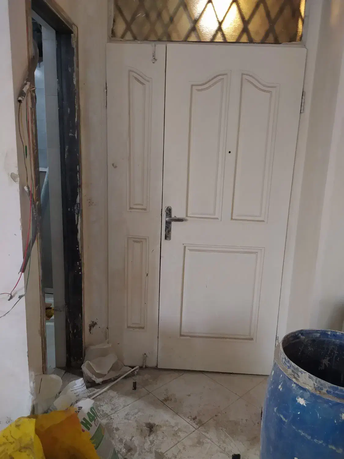 درب چوبی واحد 2لنگه سالم پنجره با توری|مصالح و تجهیزات ساختمان|تهران, شهرک محلاتی|دیوار